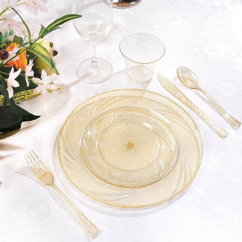 12 Pack Gold Glittered Plastic Disposable Dinner Plates With Shiny Swirl Rim 9″  |   Disposable Dinner Plates Disposable Dinner Plates Clear/Gold