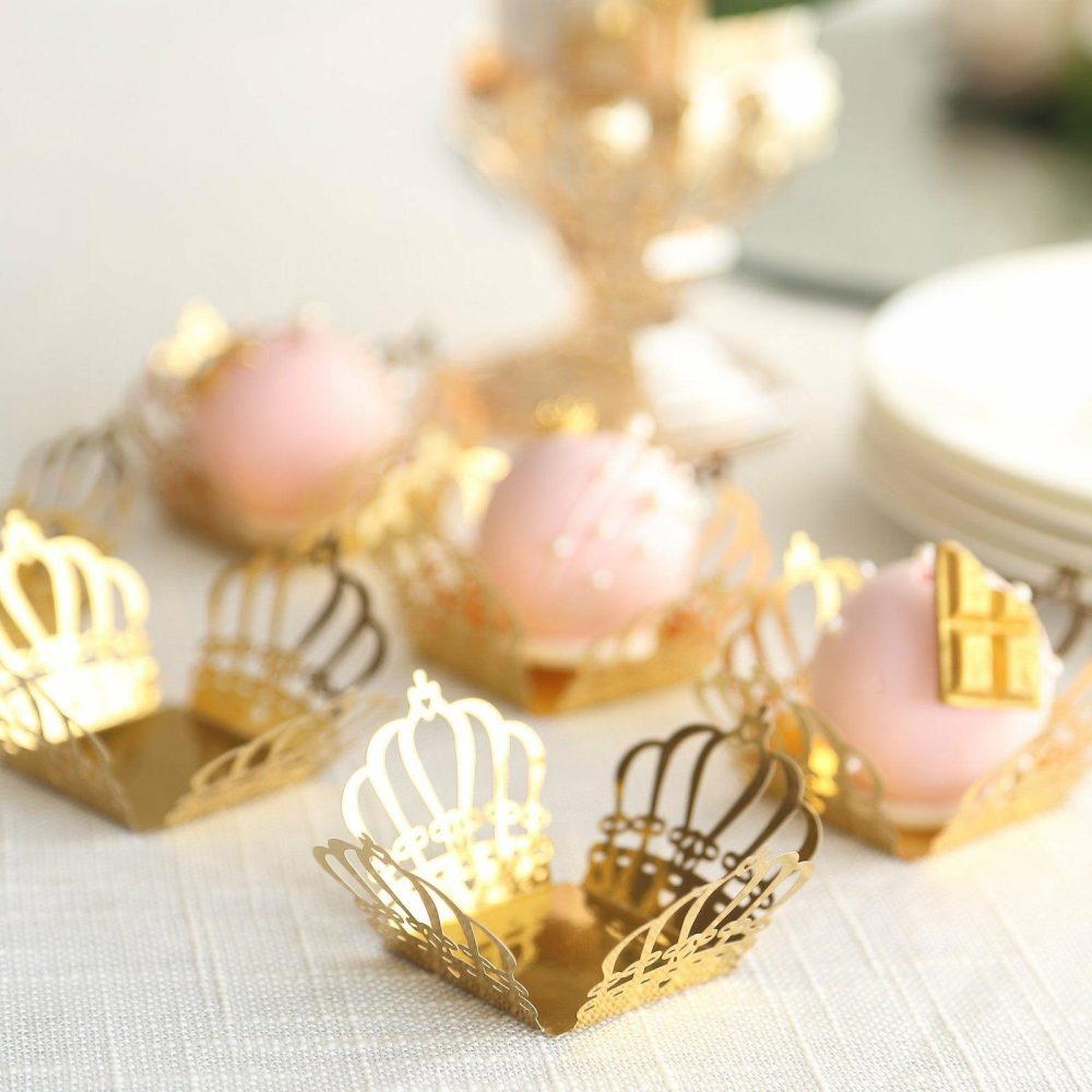 50 Pack Mini Metallic Gold Crown Truffle Cup Dessert Liners, 4″ Square Cupcake Tray Wrappers 225GSM  |   Dessert Dishes & Snack Bowls Dessert Dishes & Snack Bowls Dessert Dishes & Snack Bowls