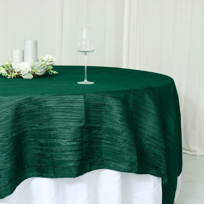 Accordion Crinkle Taffeta Table Overlay – Hunter Emerald Green 90″x90″  |   Satin & Taffeta Satin & Taffeta Hunter Emerald Green