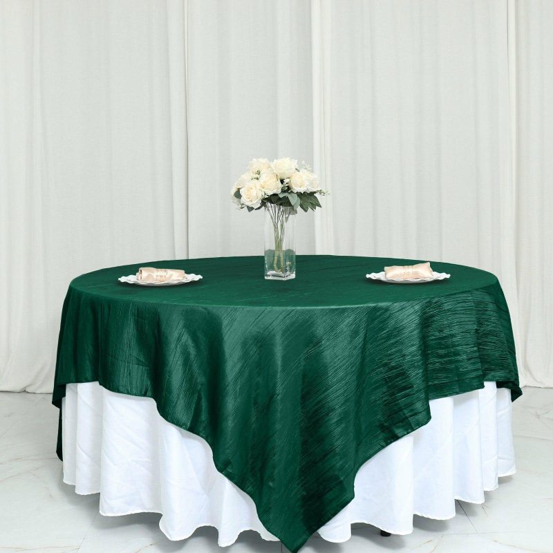 Accordion Crinkle Taffeta Table Overlay – Hunter Emerald Green 90″x90″  |   Satin & Taffeta Satin & Taffeta Hunter Emerald Green