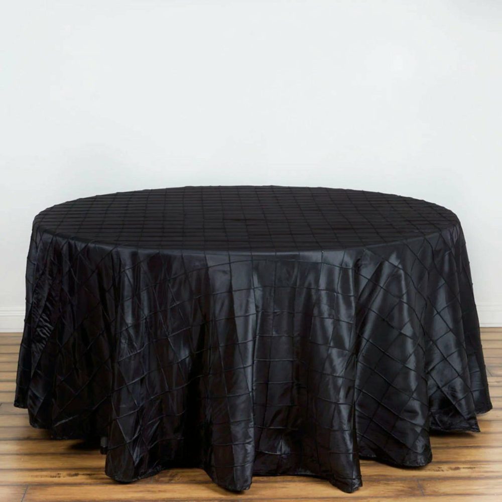 Black Pintuck Round Seamless Tablecloth 120″ for 5 Foot Table With Floor-Length Drop  |   Pintuck, Crinkle & Leaf Pintuck, Crinkle & Leaf Black