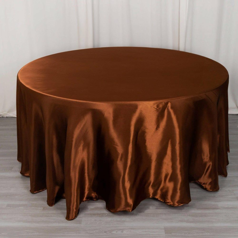 Cinnamon Brown Smooth Seamless Satin Round Tablecloth 108″  |   Satin Satin Cinnamon Brown