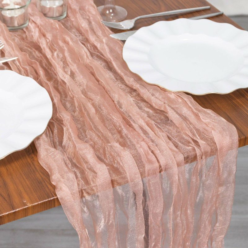 Dusty Rose Sheer Crinkled Organza Table Runner, Premium Shimmer Chiffon Layered Table Runner 9ft  |   Organza & Chiffon Organza & Chiffon Dusty rose