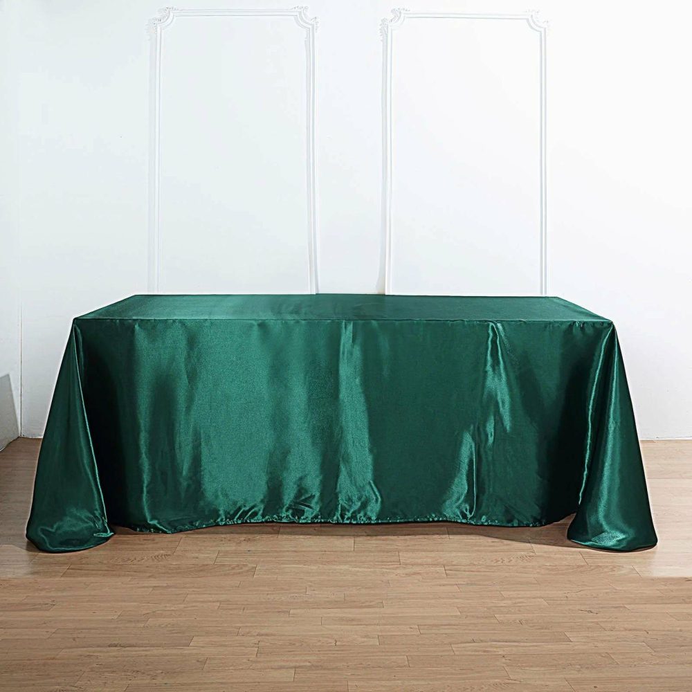 Hunter Emerald Green Satin Seamless Rectangular Tablecloth 90″x132″ for 6 Foot Table With Floor-Length Drop  |   Satin Satin Hunter Emerald Green