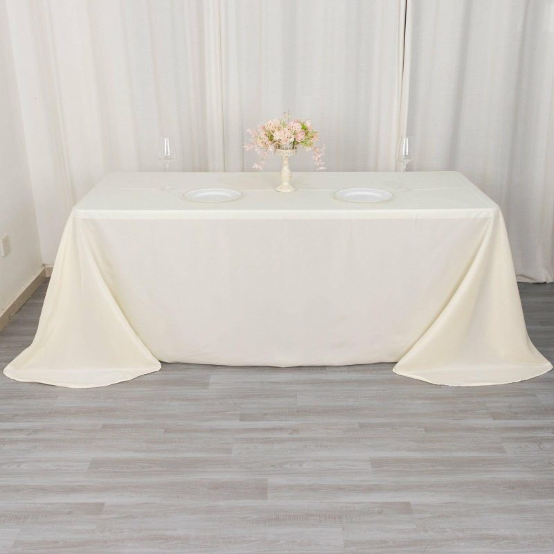 Ivory Seamless Polyester Rectangular Tablecloth with Rounded Corners, Oval Oblong Tablecloth – 90″x132″ for 6 Foot Table With Floor-Length Drop  |   Polyester Polyester Ivory